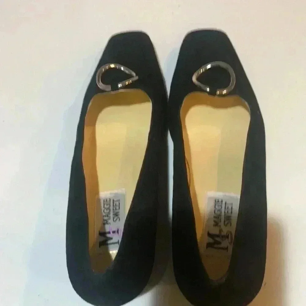 Maggie Sweet Retro Style 1.5 inch Heel Square Toe Silver Ring Top Shoe-Sz 7.5M
